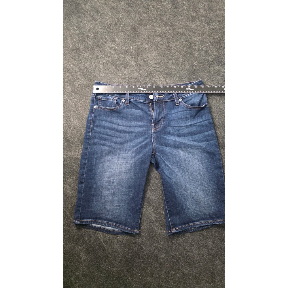 Lucky Brand Womens Denim Bermuda Shorts Dark Wash Size 6/28 Stretch Mid Rise